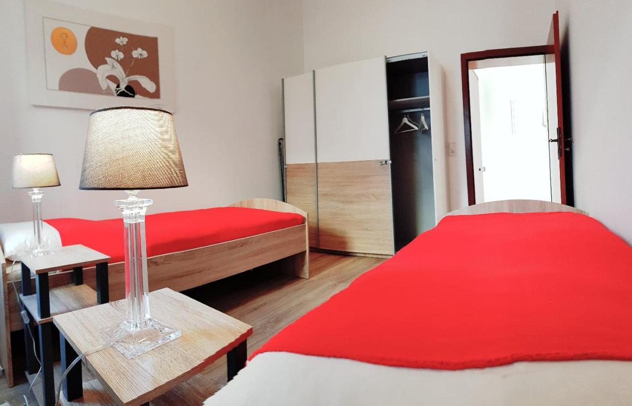 Elena Flat Orchidee Duisburg Zentrum Exteriör bild